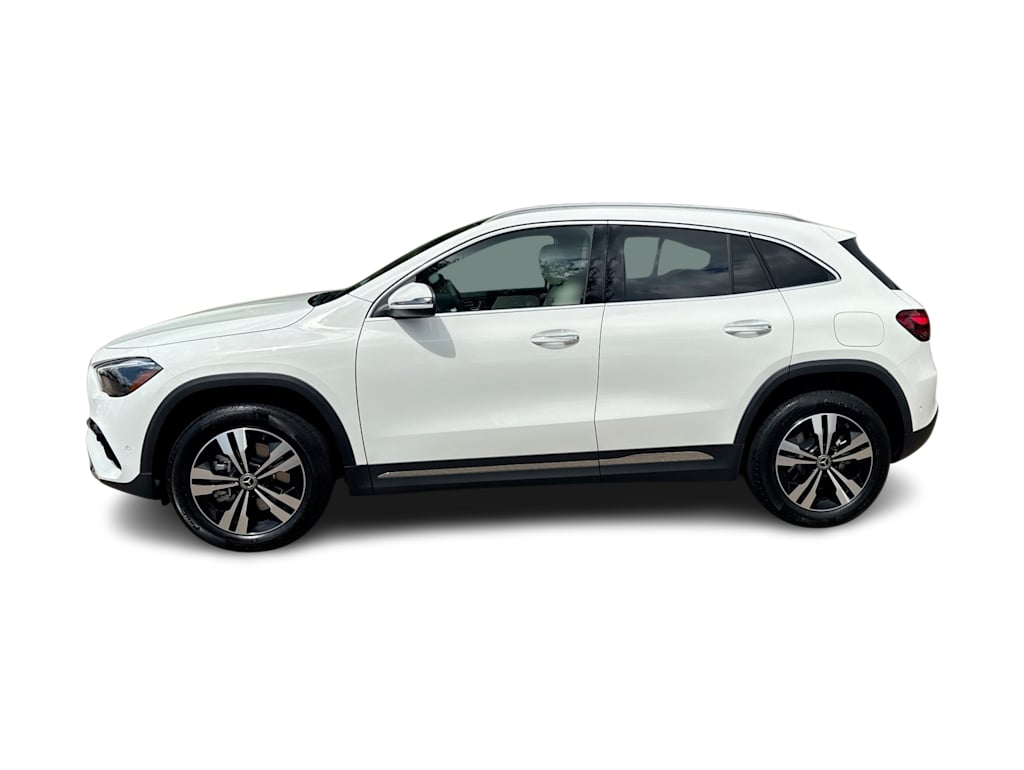 Thumbnail: 2026 Mercedes-Benz GLA - 3
