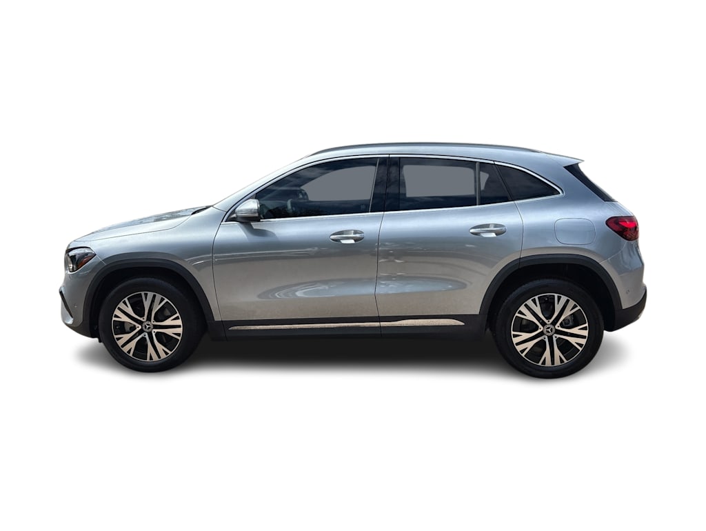 Thumbnail: 2026 Mercedes-Benz GLA - 3