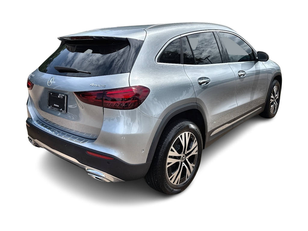 Thumbnail: 2026 Mercedes-Benz GLA - 21