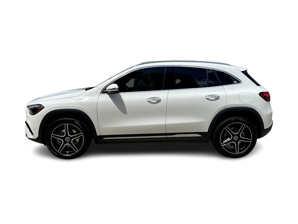 Thumbnail: 2026 Mercedes-Benz GLA - 3