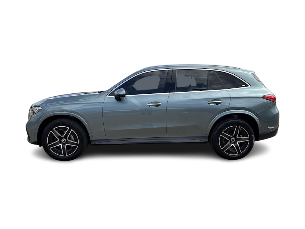 Thumbnail: 2026 Mercedes-Benz GLC - 3