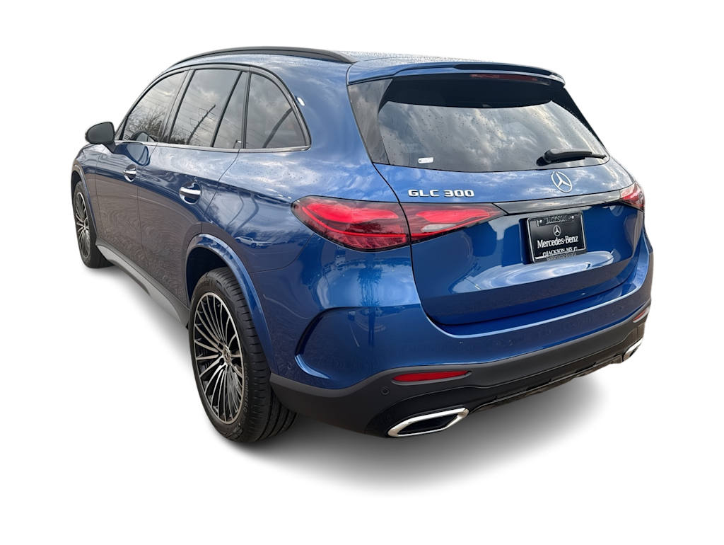 Thumbnail: 2026 Mercedes-Benz GLC - 4