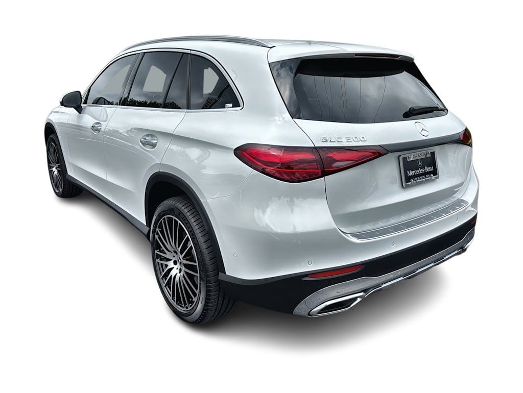 Thumbnail: 2026 Mercedes-Benz GLC - 4