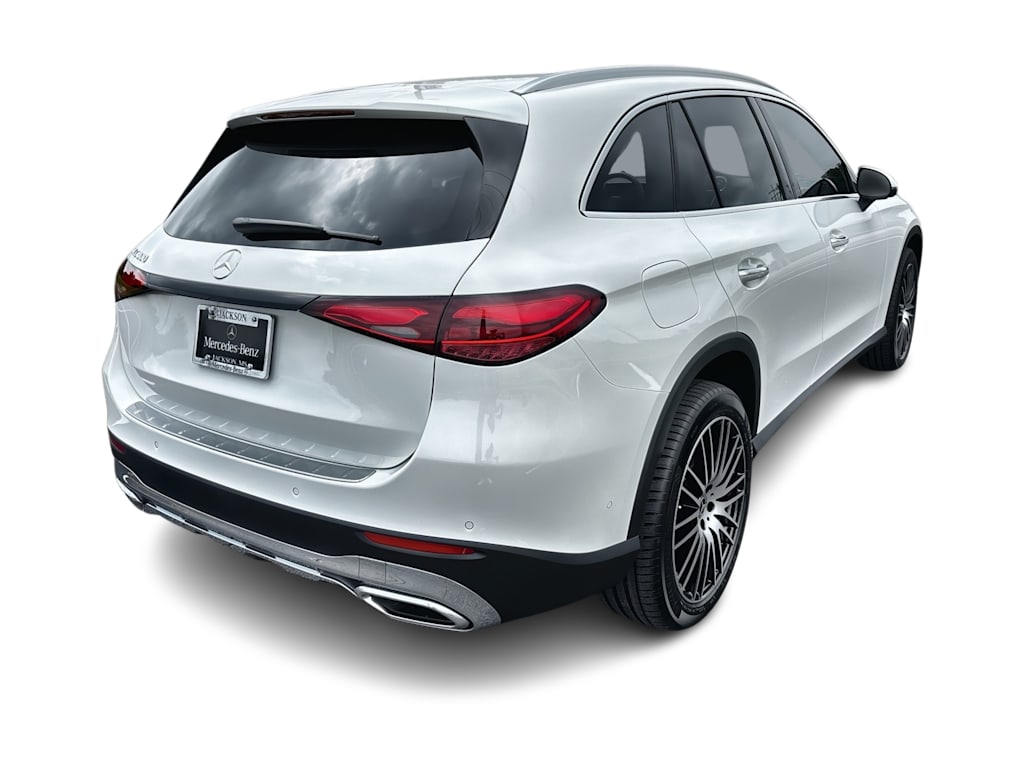Thumbnail: 2026 Mercedes-Benz GLC - 20