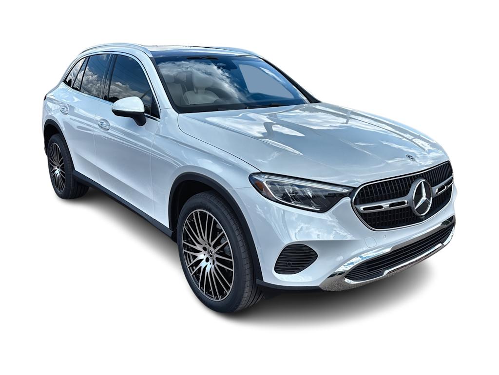 Thumbnail: 2026 Mercedes-Benz GLC - 22