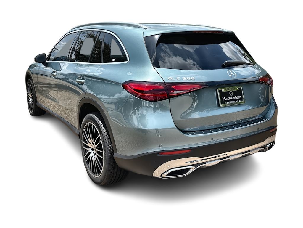 Thumbnail: 2026 Mercedes-Benz GLC - 4