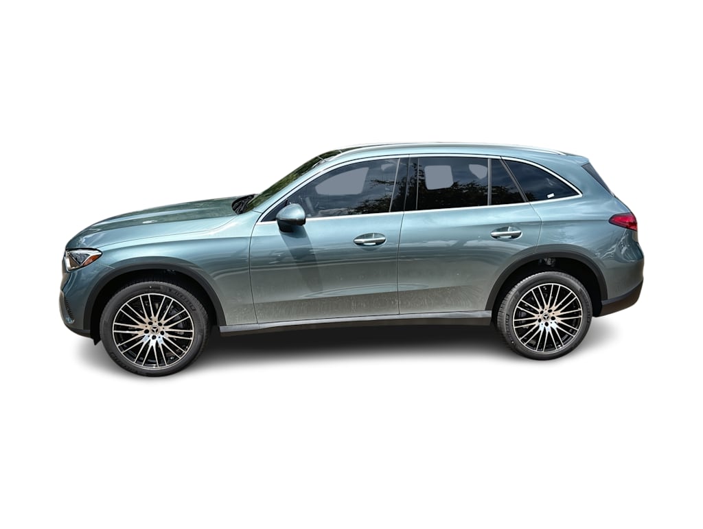 Thumbnail: 2026 Mercedes-Benz GLC - 3