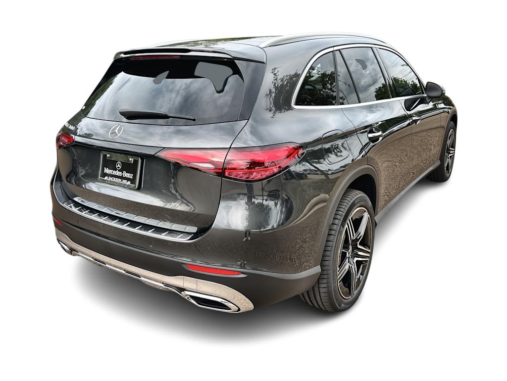 Thumbnail: 2026 Mercedes-Benz GLC - 19