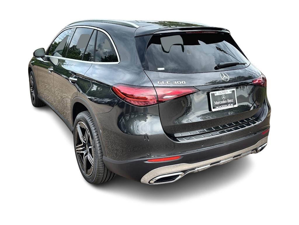 Thumbnail: 2026 Mercedes-Benz GLC - 4