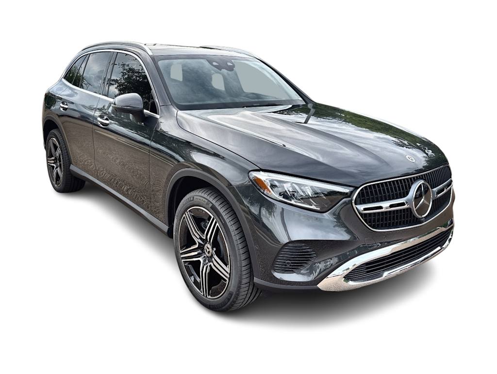 Thumbnail: 2026 Mercedes-Benz GLC - 22