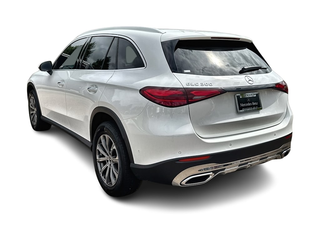 Thumbnail: 2024 Mercedes-Benz GLC - 4