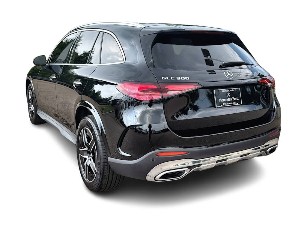 Thumbnail: 2026 Mercedes-Benz GLC - 4