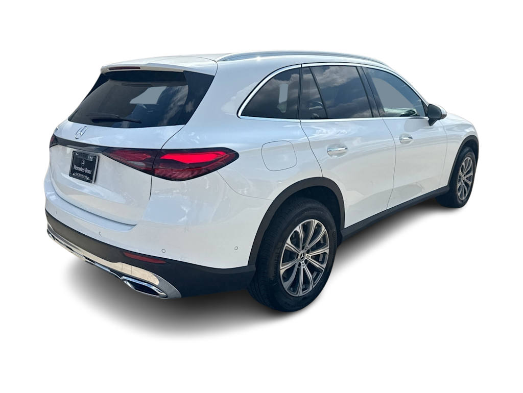 Thumbnail: 2026 Mercedes-Benz GLC - 19