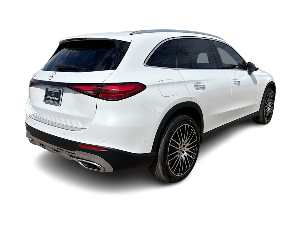 Thumbnail: 2026 Mercedes-Benz GLC - 20
