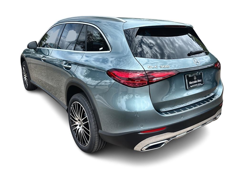 Thumbnail: 2026 Mercedes-Benz GLC - 4