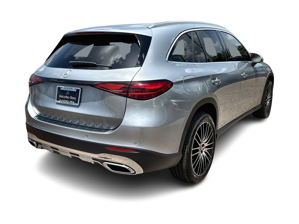 Thumbnail: 2026 Mercedes-Benz GLC - 21