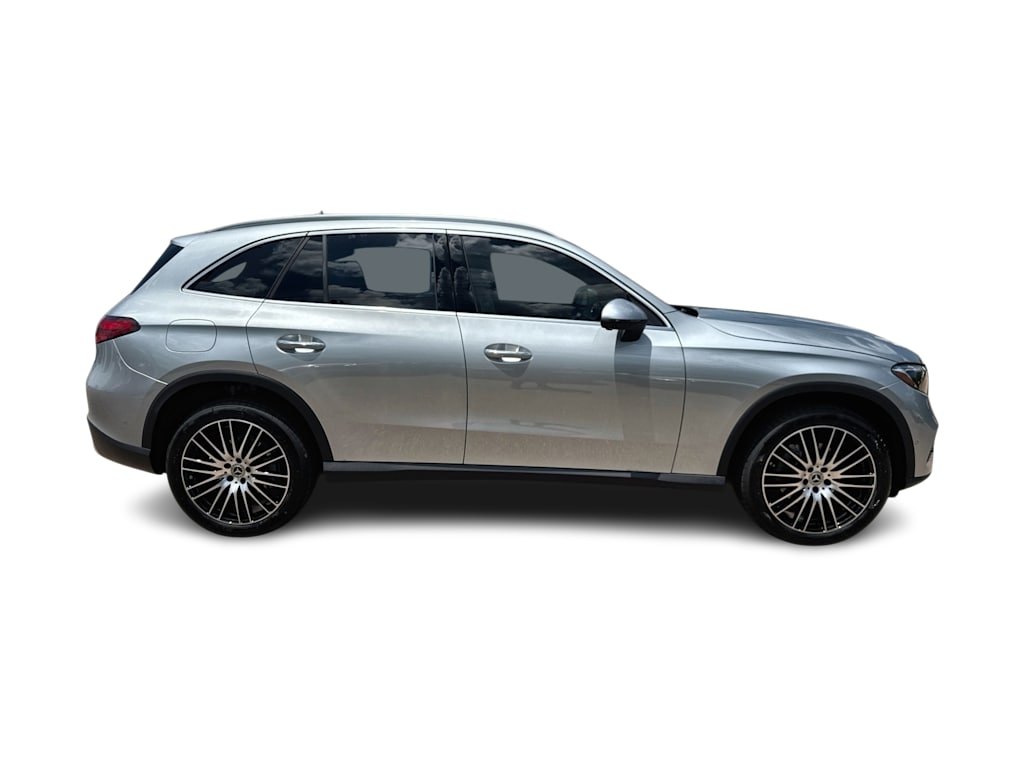 Thumbnail: 2026 Mercedes-Benz GLC - 22