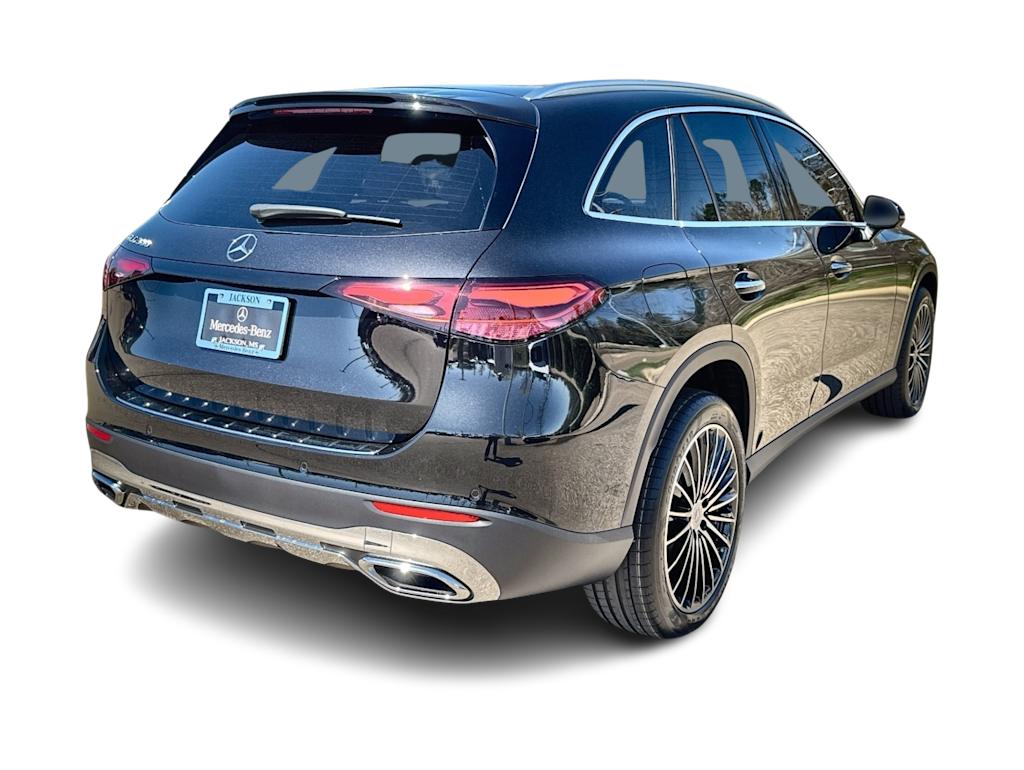 Thumbnail: 2026 Mercedes-Benz GLC - 20