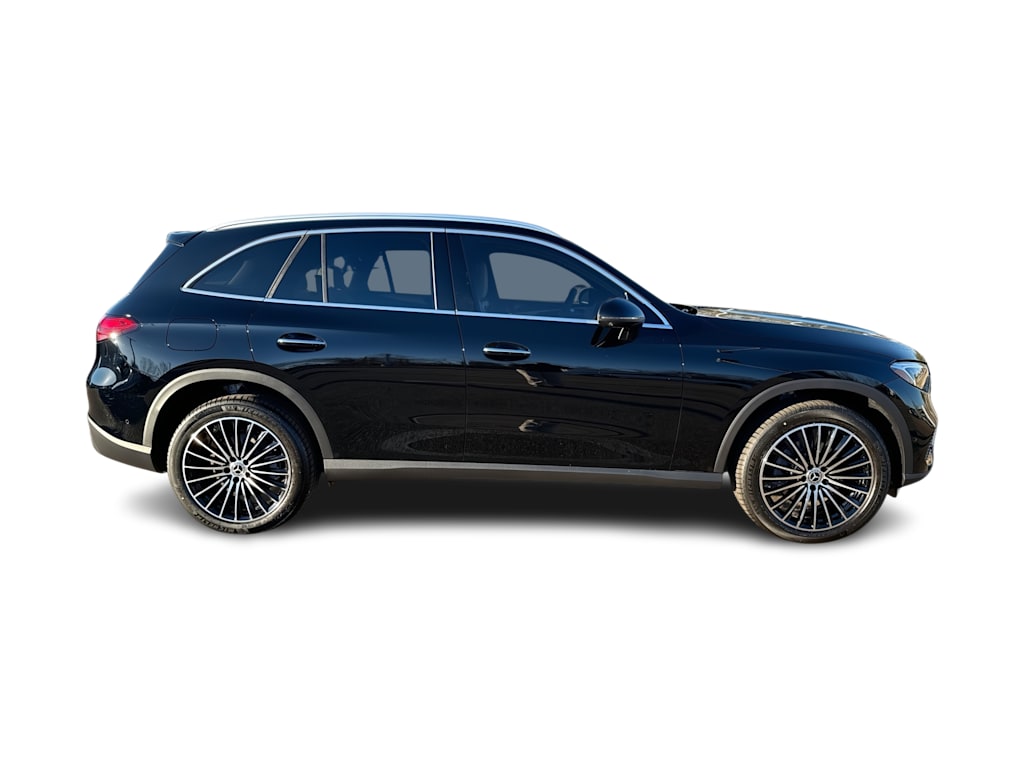 Thumbnail: 2026 Mercedes-Benz GLC - 21