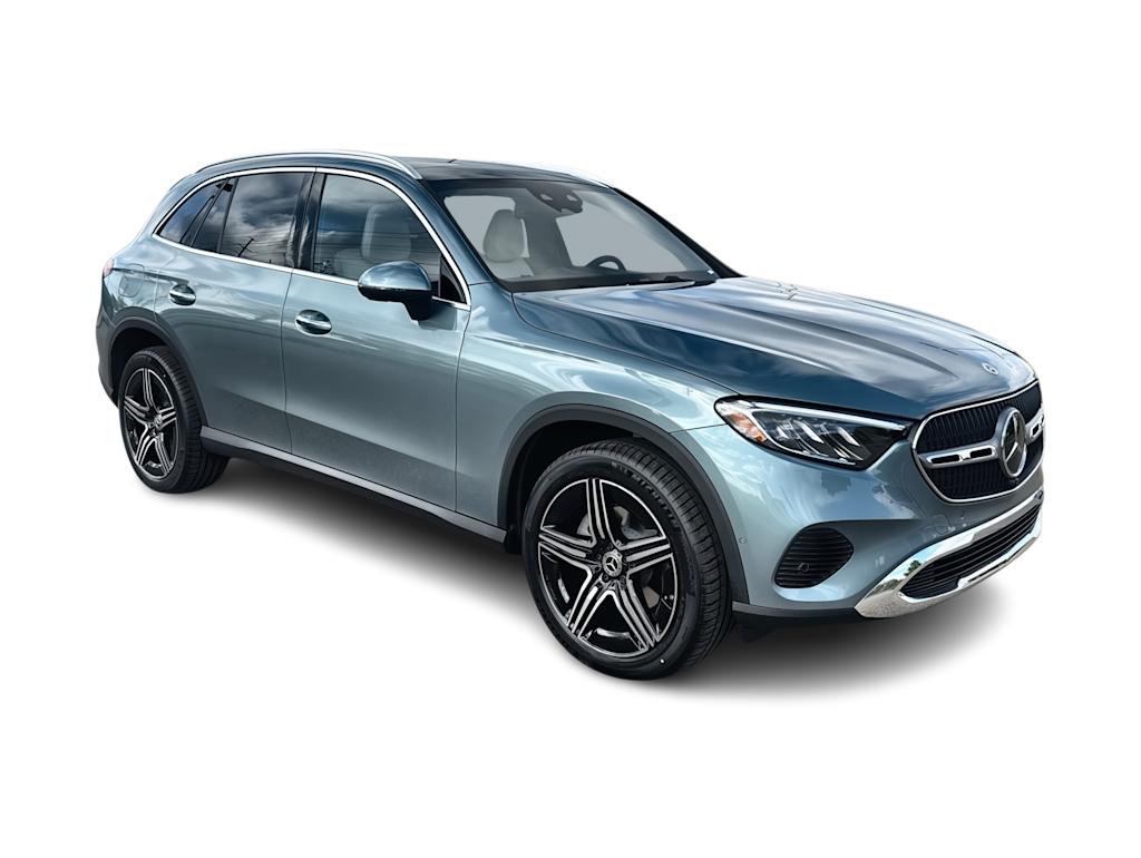 Thumbnail: 2026 Mercedes-Benz GLC - 23