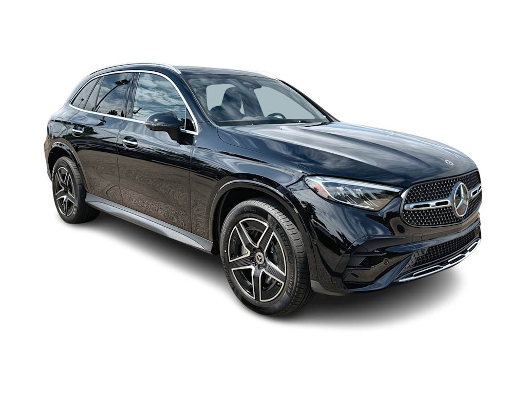 Thumbnail: 2026 Mercedes-Benz GLC - 23