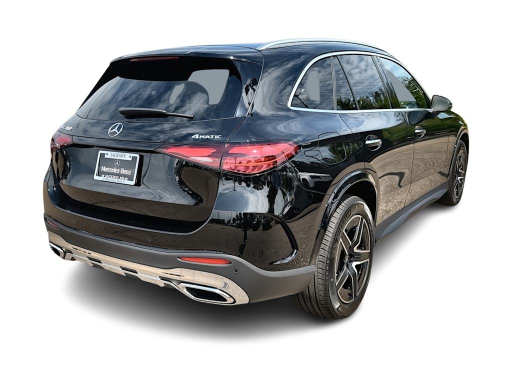 Thumbnail: 2026 Mercedes-Benz GLC - 20
