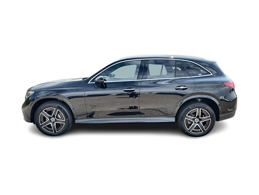 Thumbnail: 2026 Mercedes-Benz GLC - 3