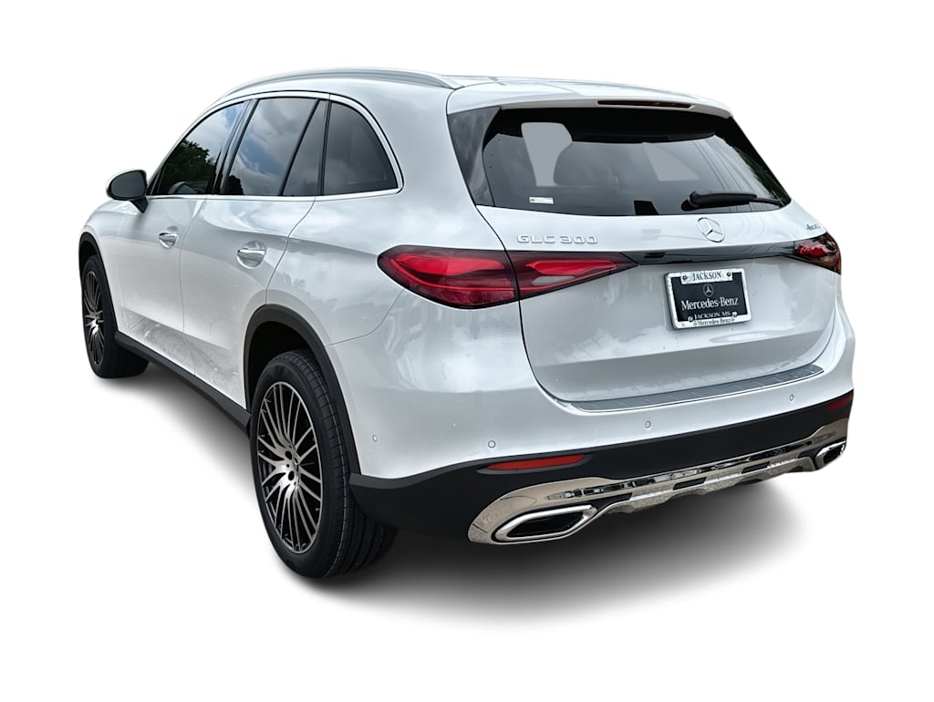 Thumbnail: 2026 Mercedes-Benz GLC - 4
