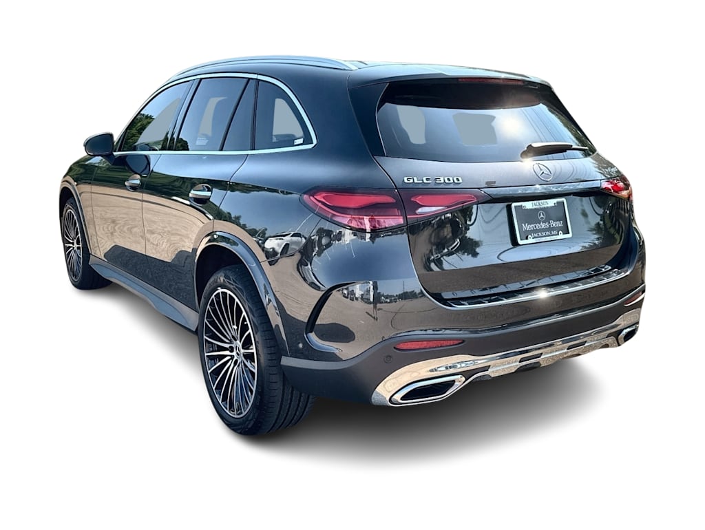 Thumbnail: 2026 Mercedes-Benz GLC - 4