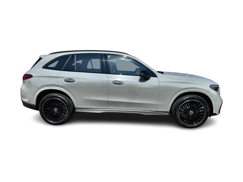 Thumbnail: 2026 Mercedes-Benz GLC - 22