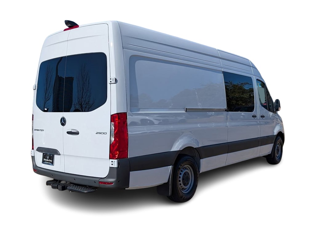 Thumbnail: 2026 Mercedes-Benz Sprinter - 13