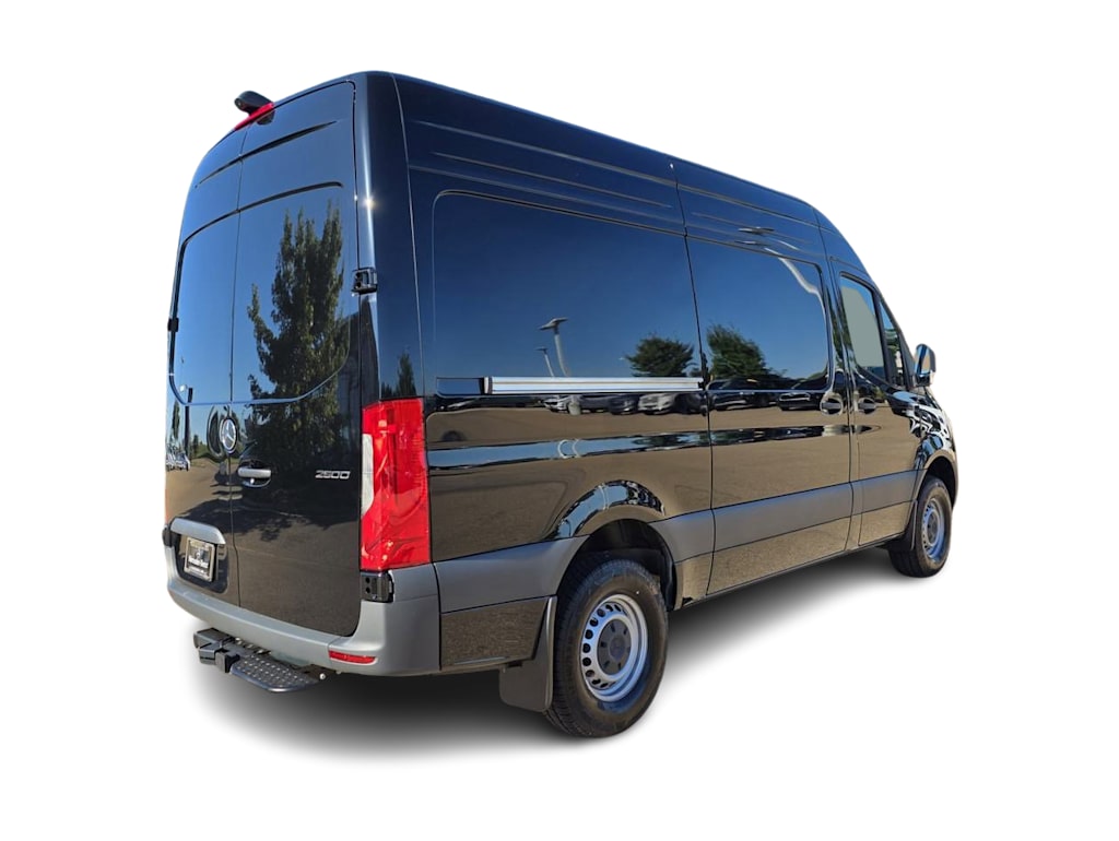 Thumbnail: 2026 Mercedes-Benz Sprinter - 16