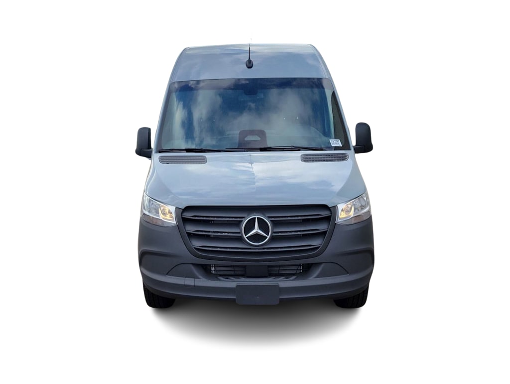 Thumbnail: 2025 Mercedes-Benz Sprinter - 3