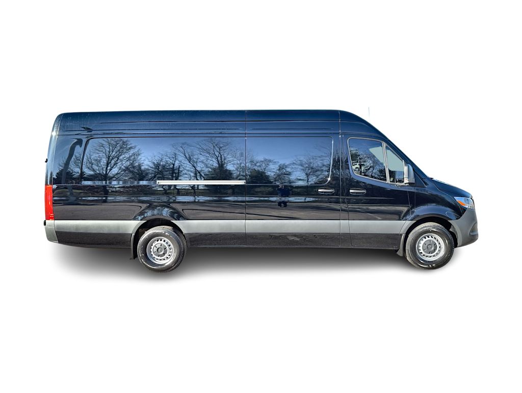 Thumbnail: 2026 Mercedes-Benz Sprinter - 12