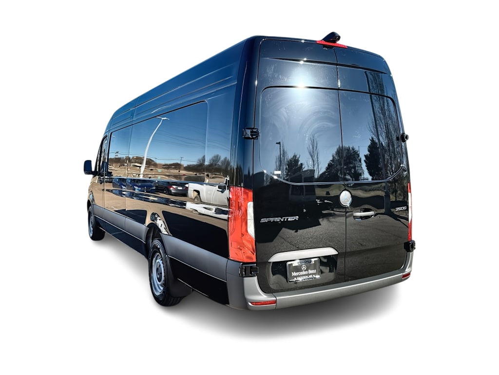 Thumbnail: 2026 Mercedes-Benz Sprinter - 3