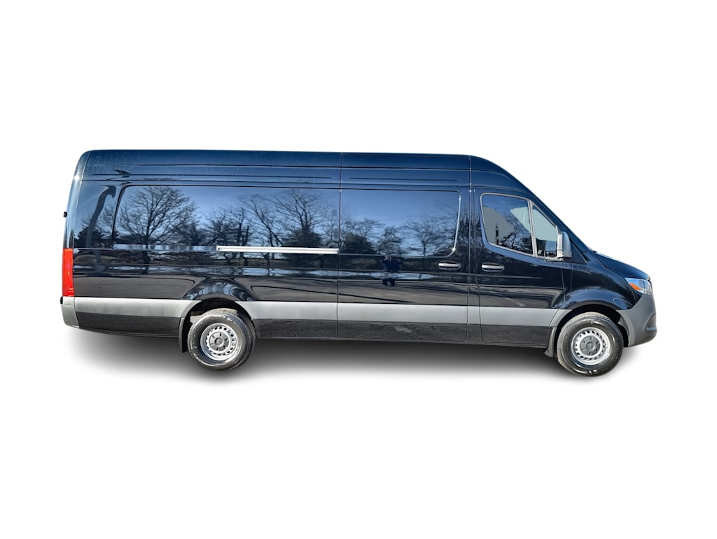 Thumbnail: 2026 Mercedes-Benz Sprinter - 13