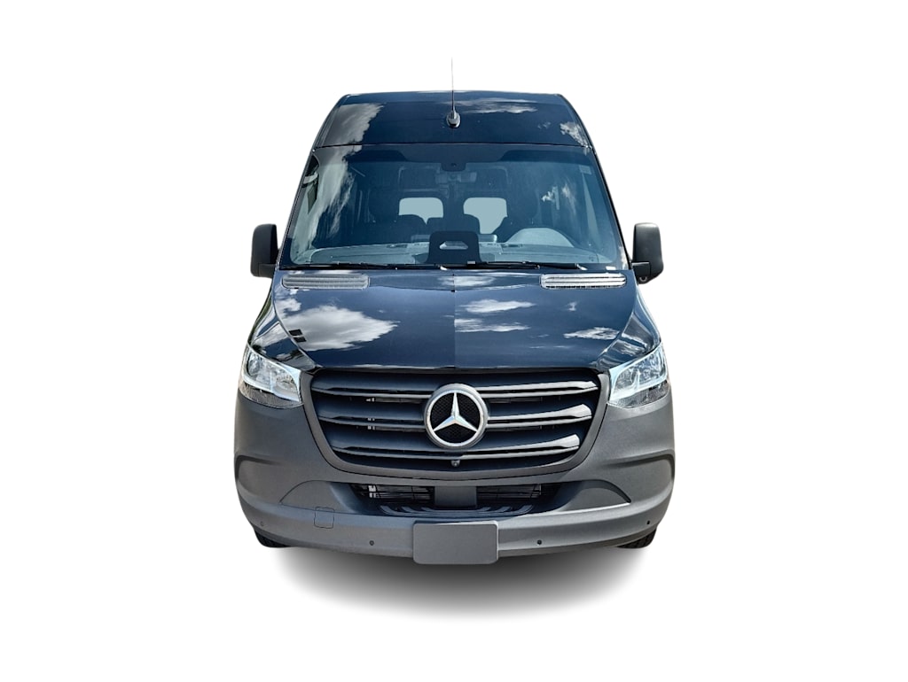 Thumbnail: 2026 Mercedes-Benz Sprinter - 4