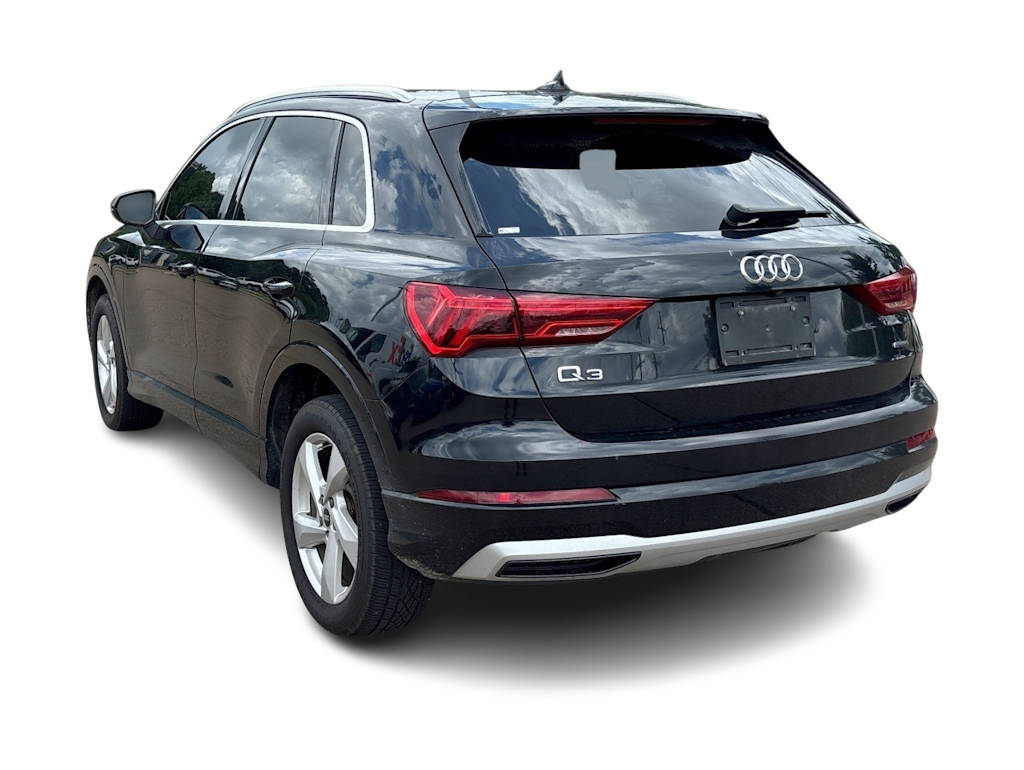 Thumbnail: 2021 Audi Q3 - 4