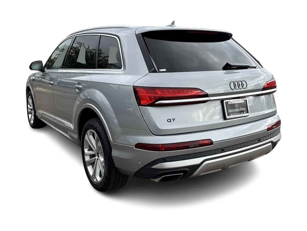Thumbnail: 2025 Audi Q7 - 4