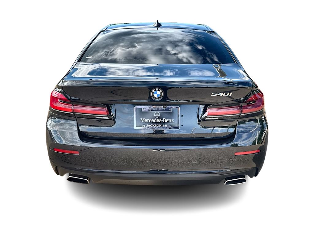 Thumbnail: 2023 BMW 5 Series - 4