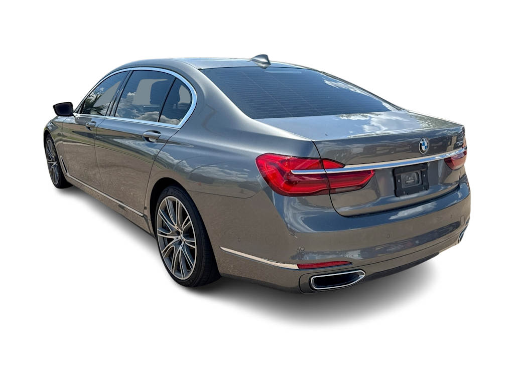 Thumbnail: 2018 BMW 7 Series - 4