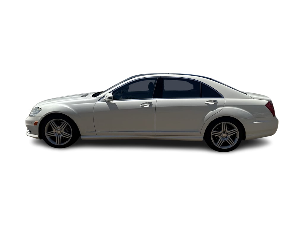 Thumbnail: 2013 Mercedes-Benz S-Class - 3