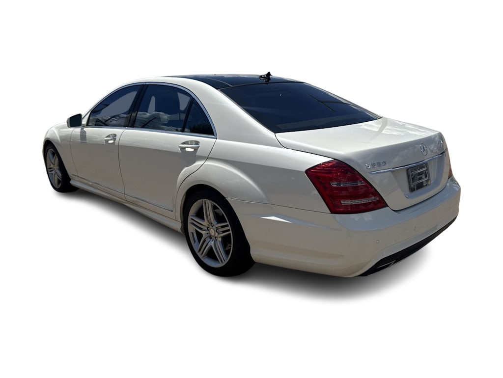 Thumbnail: 2013 Mercedes-Benz S-Class - 4