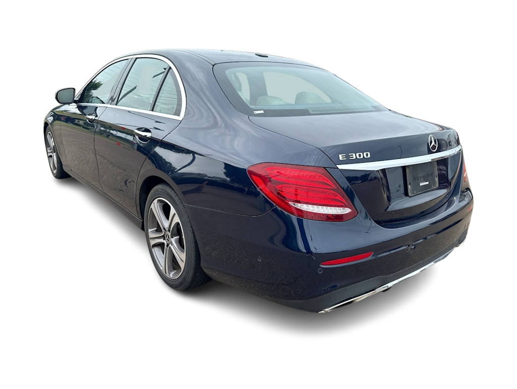 Thumbnail: 2018 Mercedes-Benz E-Class - 4