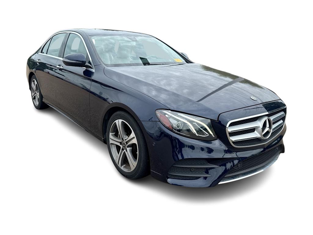 Thumbnail: 2018 Mercedes-Benz E-Class - 17