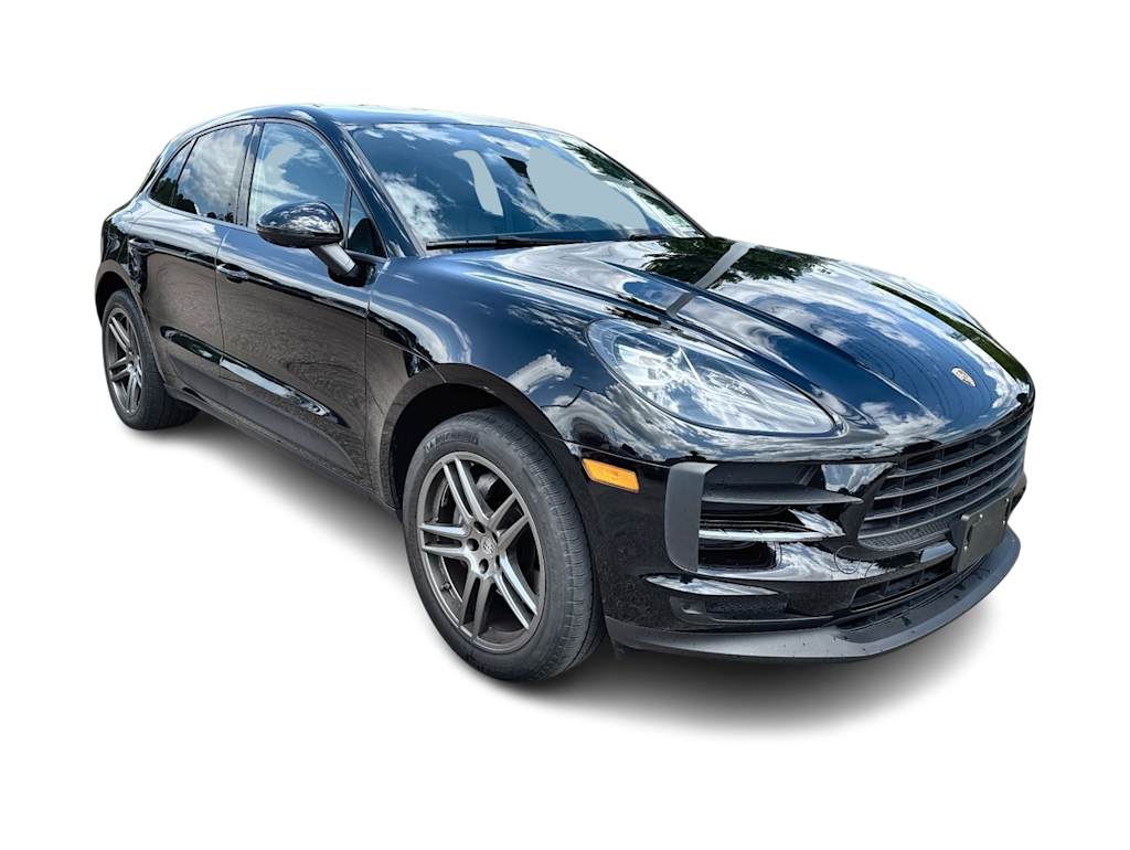 Thumbnail: 2021 Porsche Macan - 7