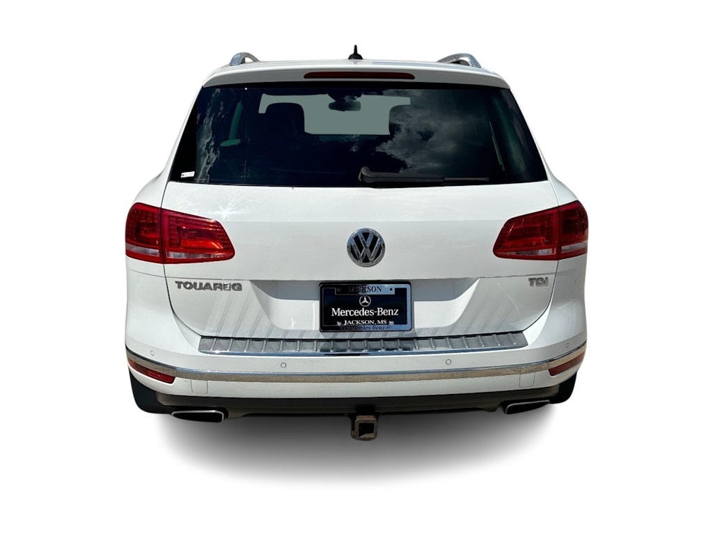 Thumbnail: 2016 Volkswagen Touareg - 5