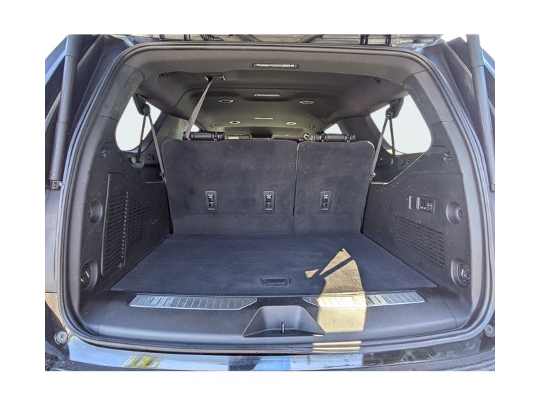 Thumbnail: 2023 GMC Yukon XL - 16