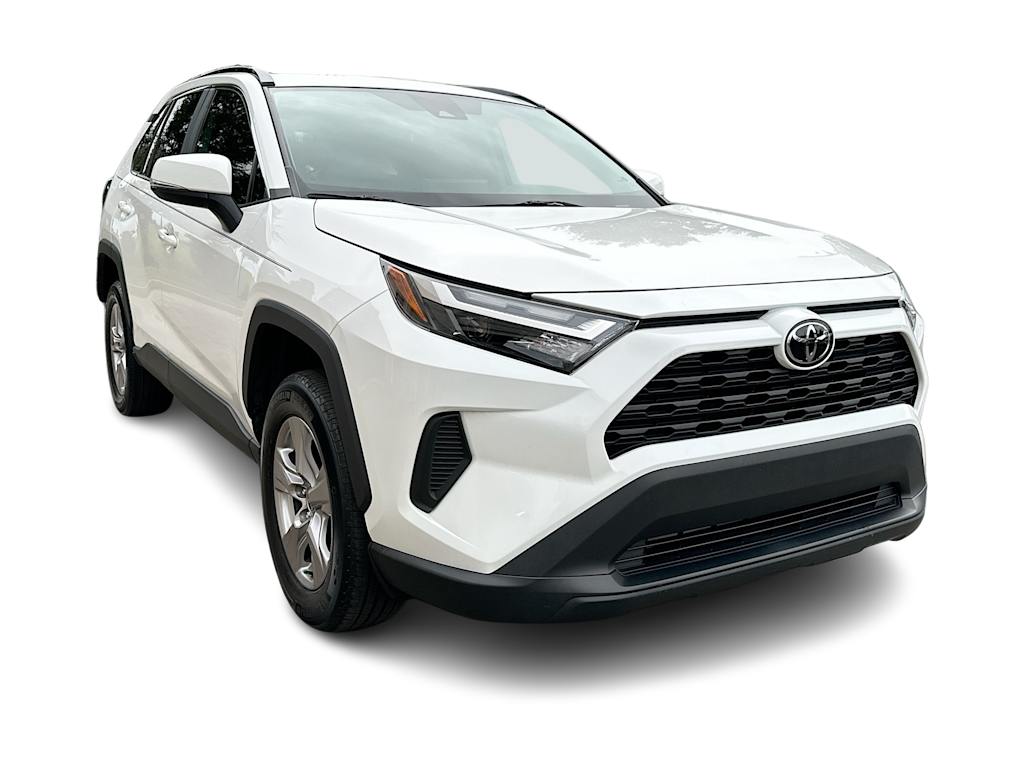 Thumbnail: 2022 Toyota RAV4 - 21