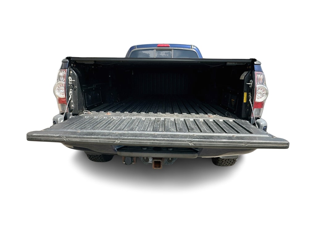Thumbnail: 2012 Toyota Tacoma - 16